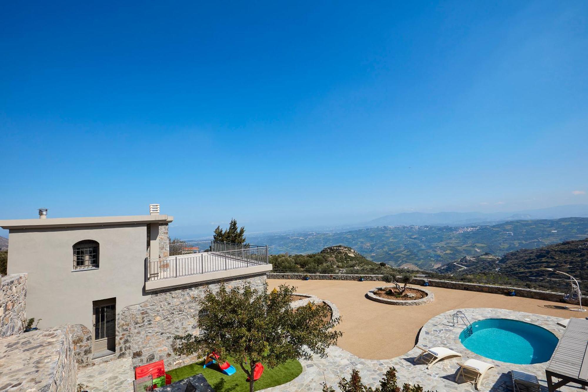 Irma Villa, A Secluded Sanctuary, By Thinkvilla Krousonas  Bagian luar foto