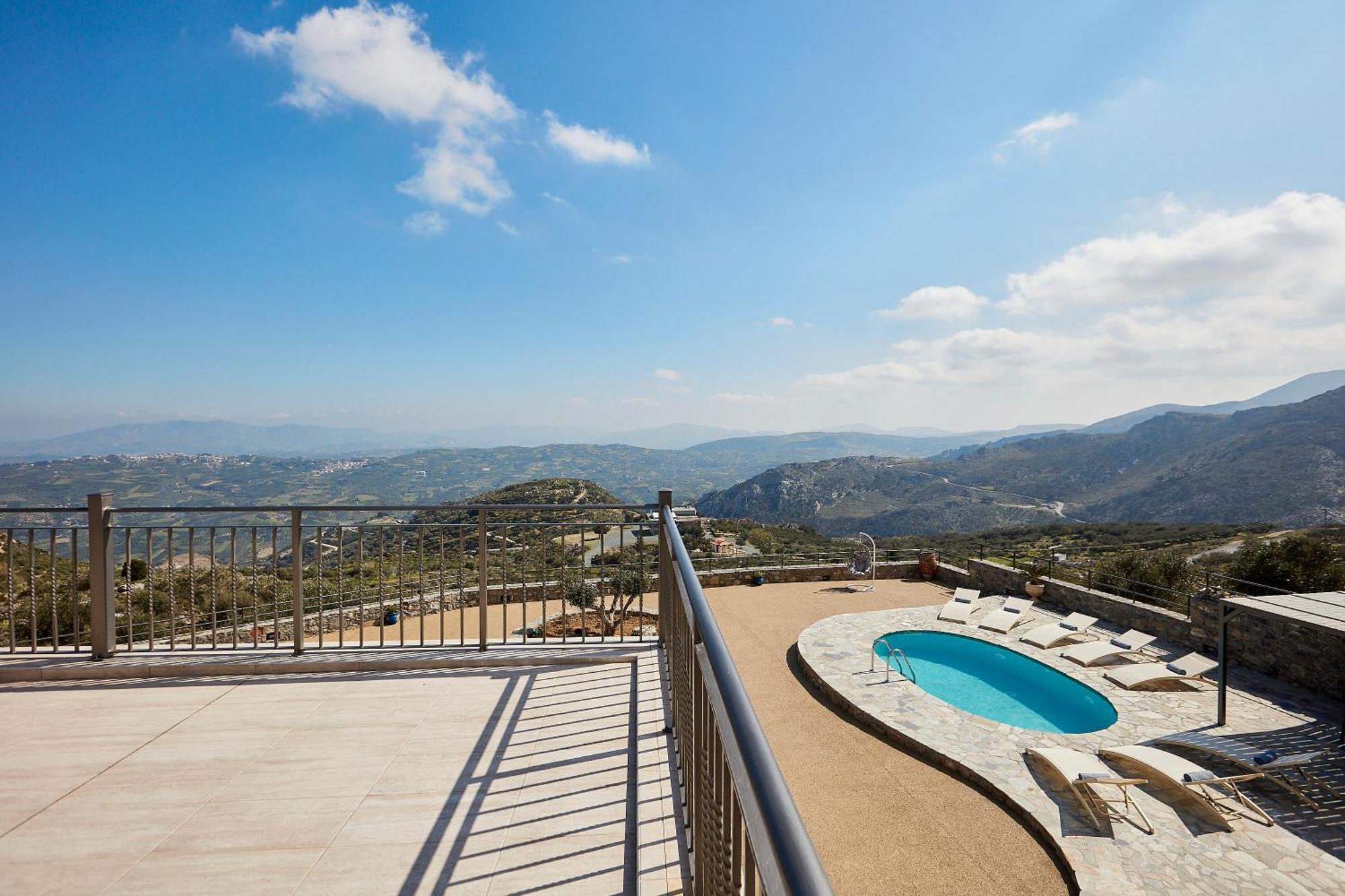 Irma Villa, A Secluded Sanctuary, By Thinkvilla Krousonas  Bagian luar foto