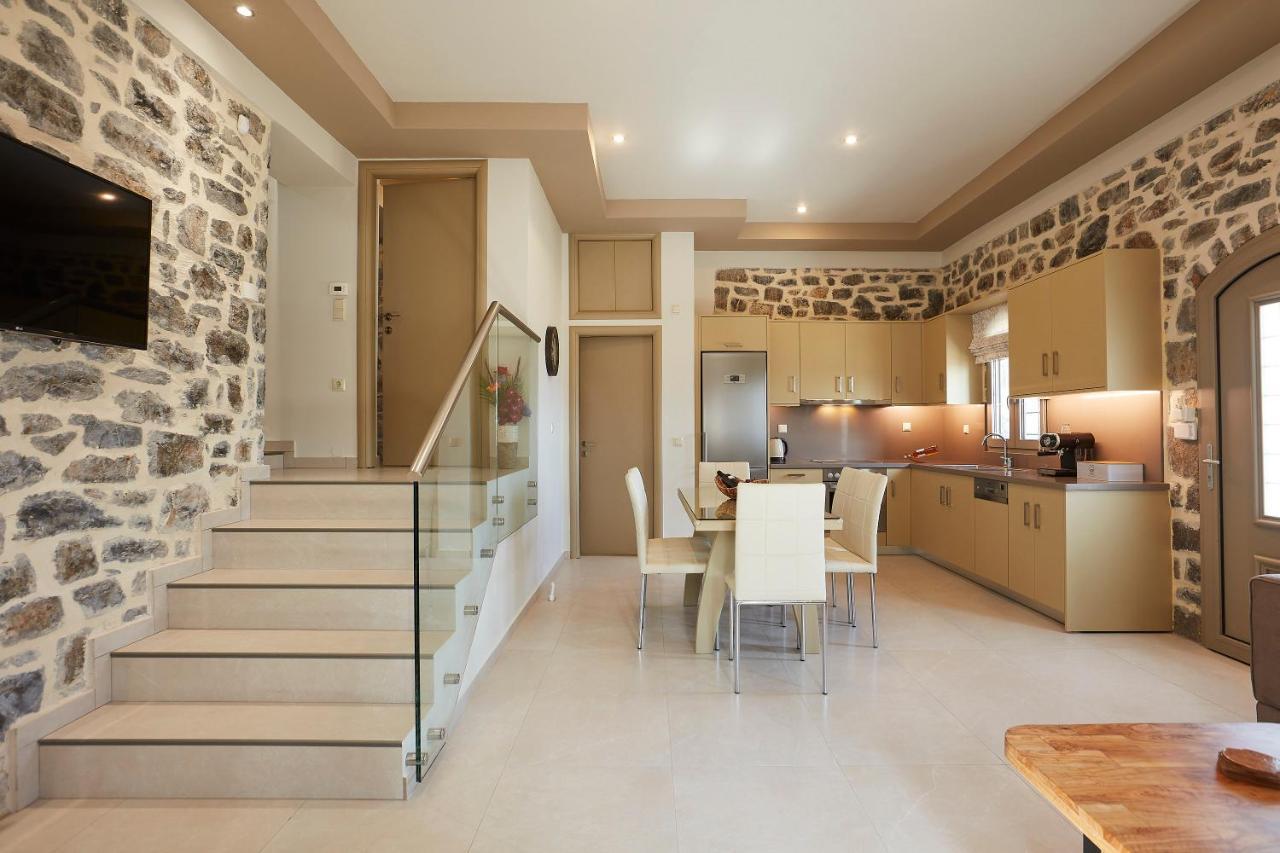 Irma Villa, A Secluded Sanctuary, By Thinkvilla Krousonas  Bagian luar foto
